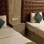 Hotel Sky View