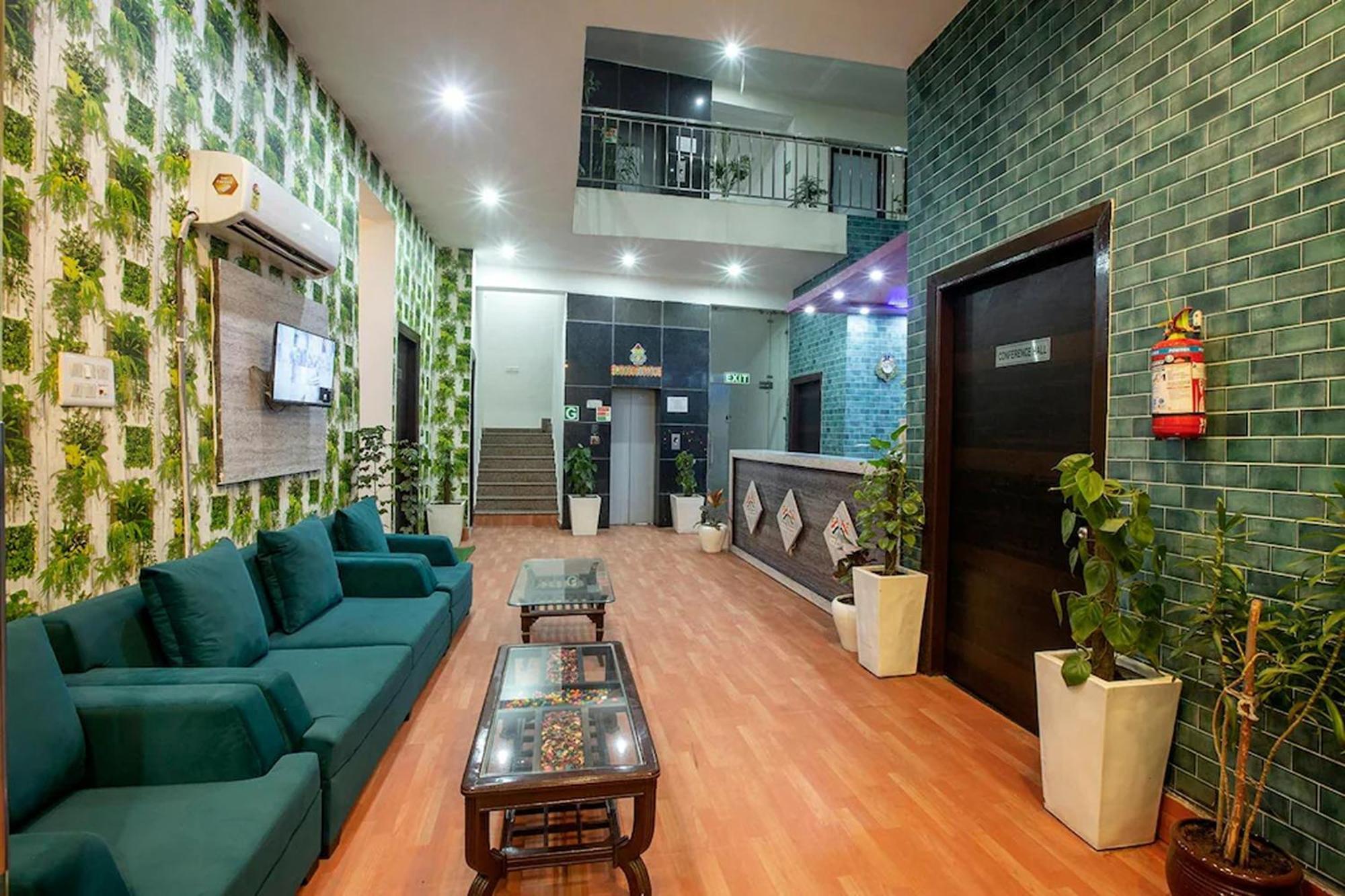 Sky View Homestay